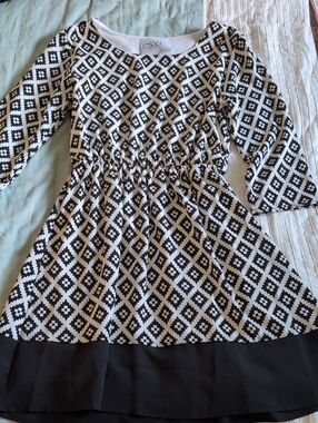 RSVP Black and White Geometric Elastic-Waist Dress